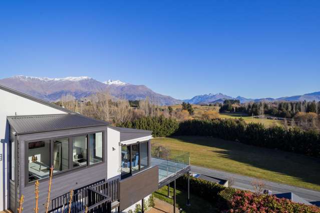 Unrivalled views, unbeatable location