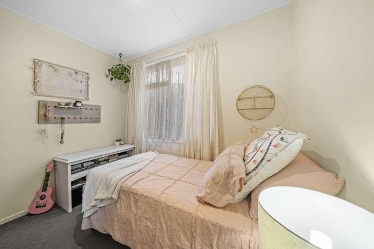 35 Antrim Crescent Wainuiomata_8
