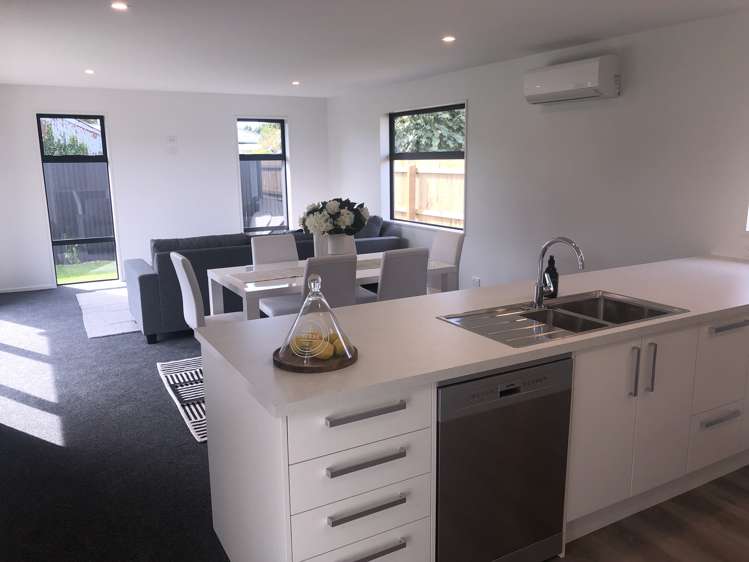 503 West Street Allenton_2