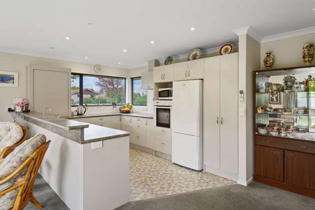 81 North Terrace Darfield_3