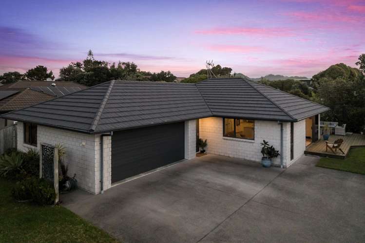 15 Ian Place Waihi Beach_43