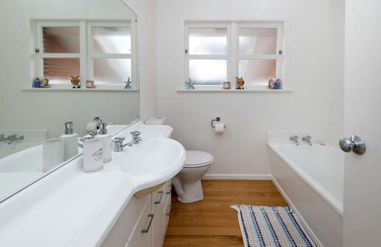 51 Litten Road Cockle Bay_17