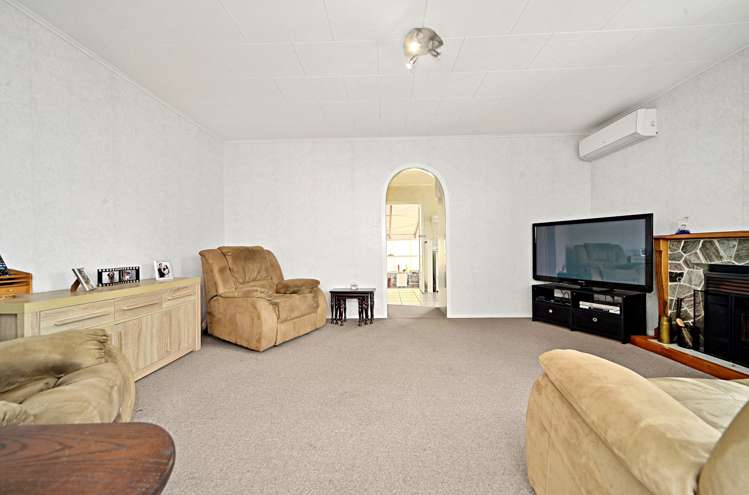 176 Clevedon Road Papakura_6