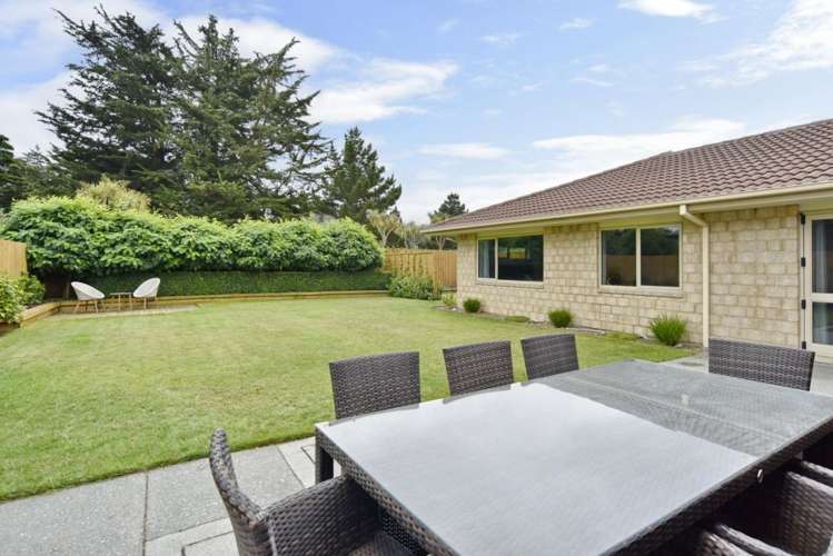 22 Reka Street Parklands_20