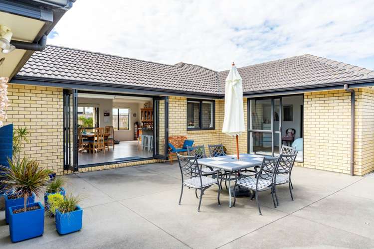 5 Hillside Avenue Mangawhai Heads_0