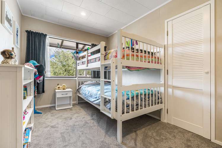 50 Athena Drive Totara Vale_9