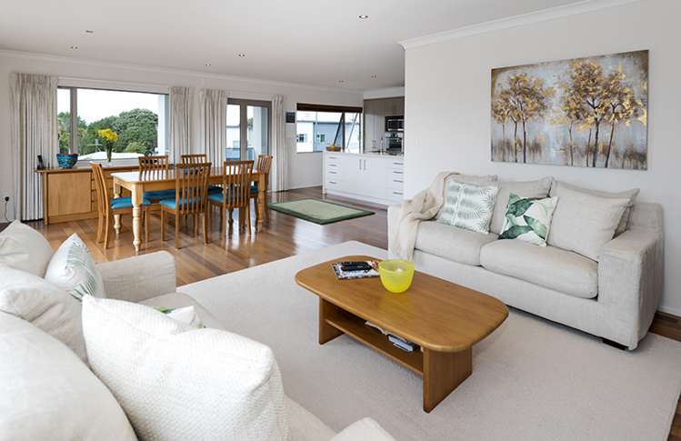 4 Tranquility Rise Mellons Bay_11