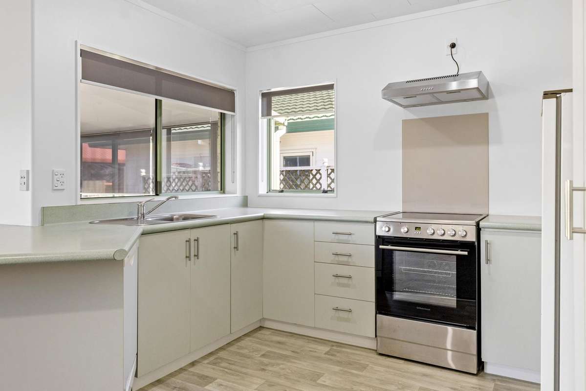 2/93 Rifle Range Road_3