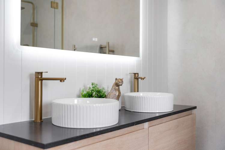 7 Pihoihoi Close Waikanae_14