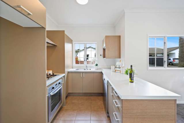 19 Albizia Avenue Henderson_4