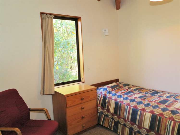 44 Rangihaeata Road Kahurangi National Park_12