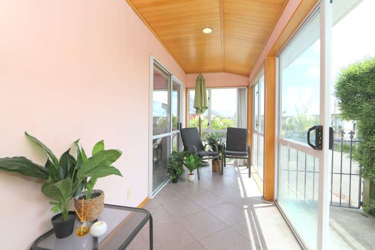 26 Brown Street Strathern_23