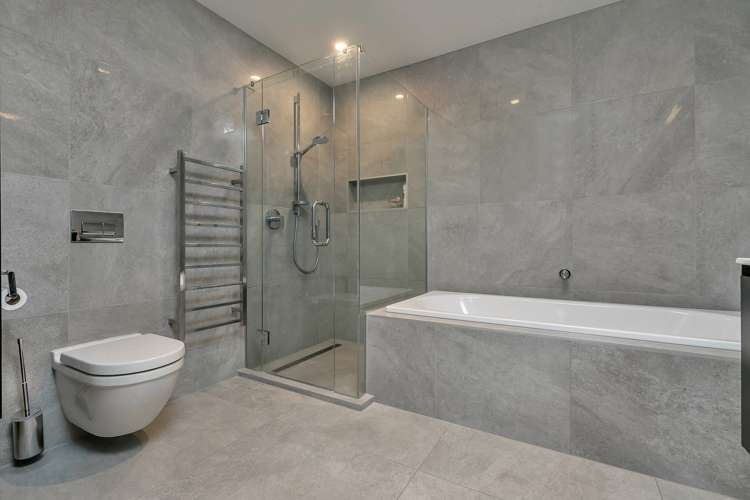 2/105 Jervois Road Herne Bay_13