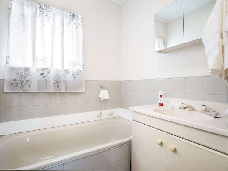 20a Lloyd Drive Nawton_12