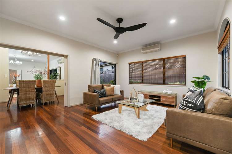 2 Keswick Crescent Huntington_8