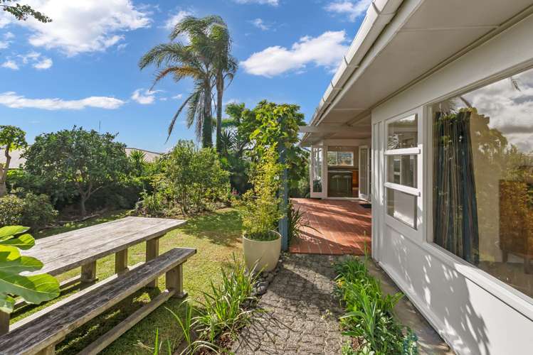 5A Paratai Crescent Woodhill_25