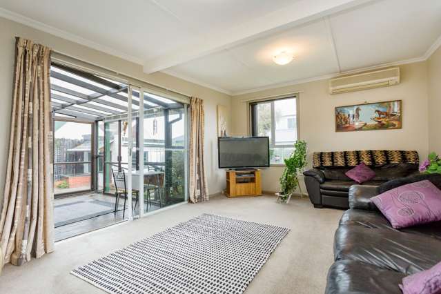 210 Gordon Road Mosgiel_1