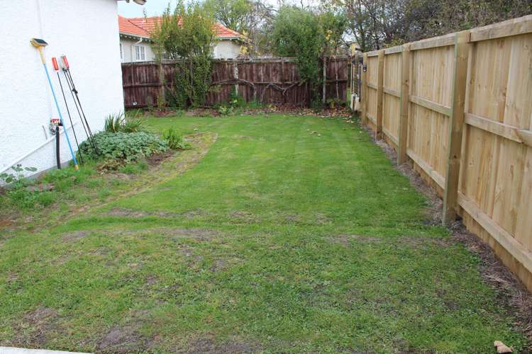 7 Momorangi Crescent Redwood_9