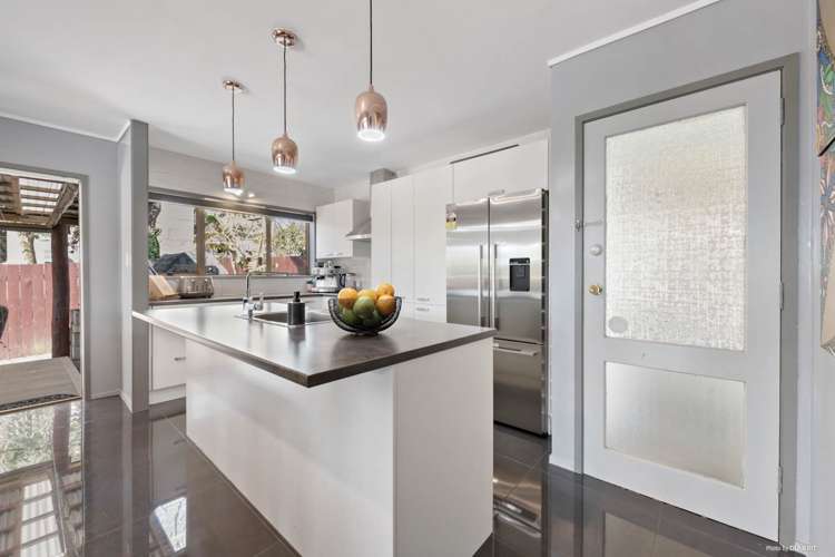 14 Eterna Place Clover Park_14