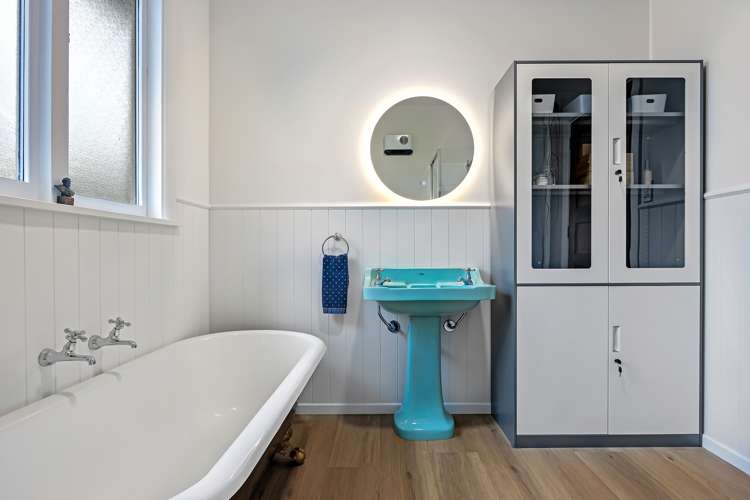 6 Church Street Amberley_16