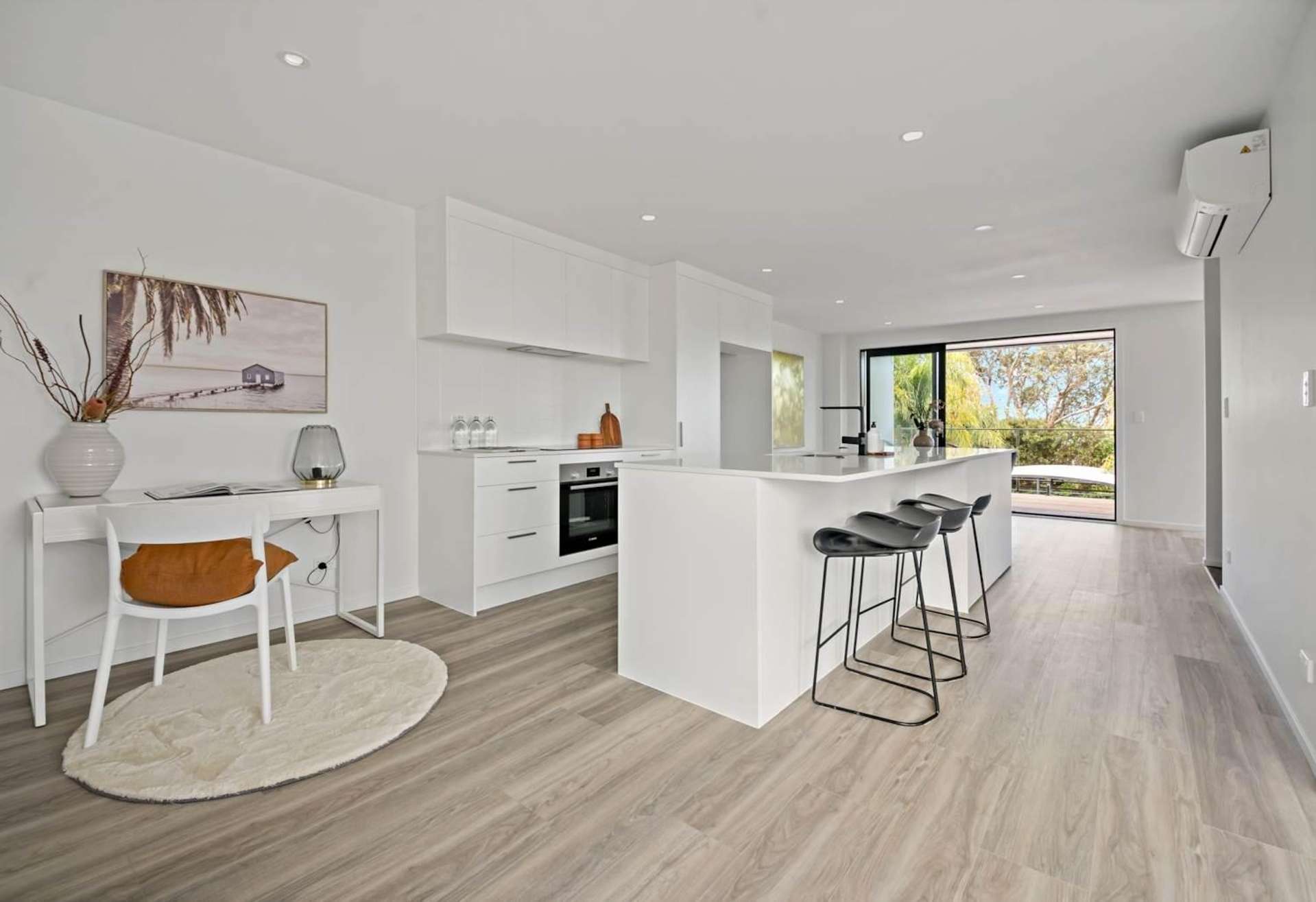 5D Riverview Road 10060_0