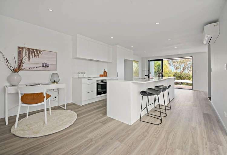 5D Riverview Road_0