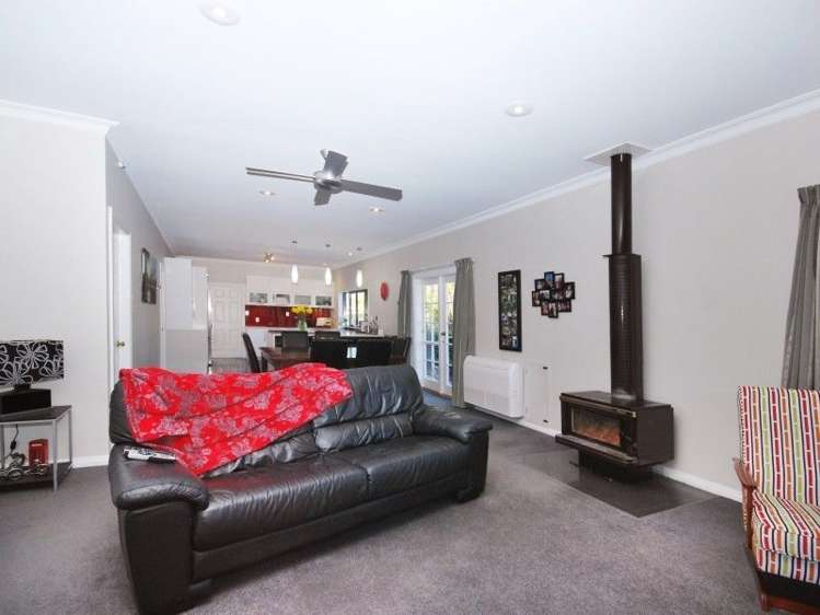 6 Boltons Road Masterton_5