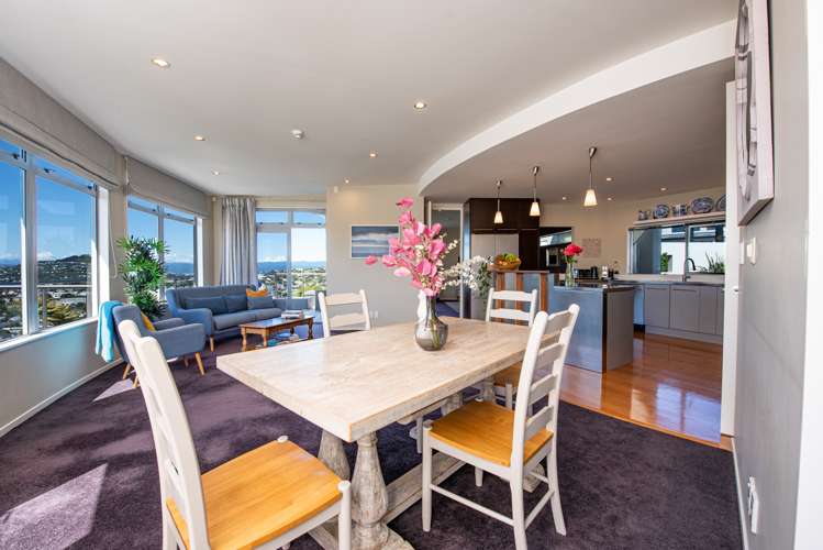 9 Caughley Grove Karori_10