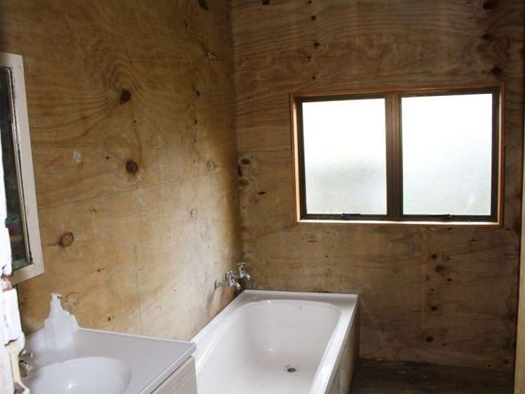 14 London Street Dannevirke_6