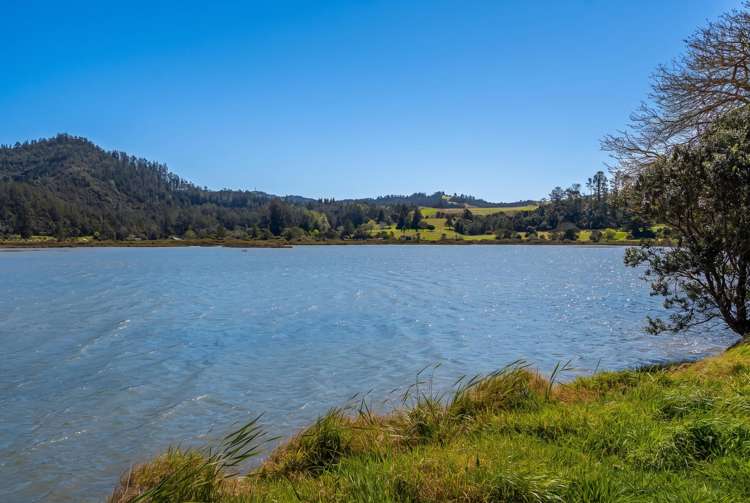 20 Marquet Place Tairua_12