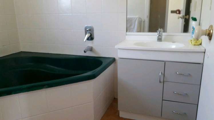 46 Rimu Street Gate Pa_5