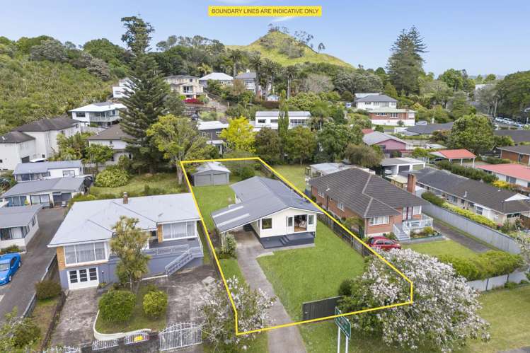 88 Coronation Road Mangere Bridge_11