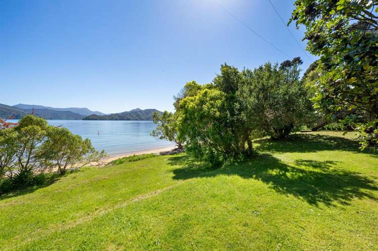 2787 Queen Charlotte Drive Queen Charlotte Sound_18