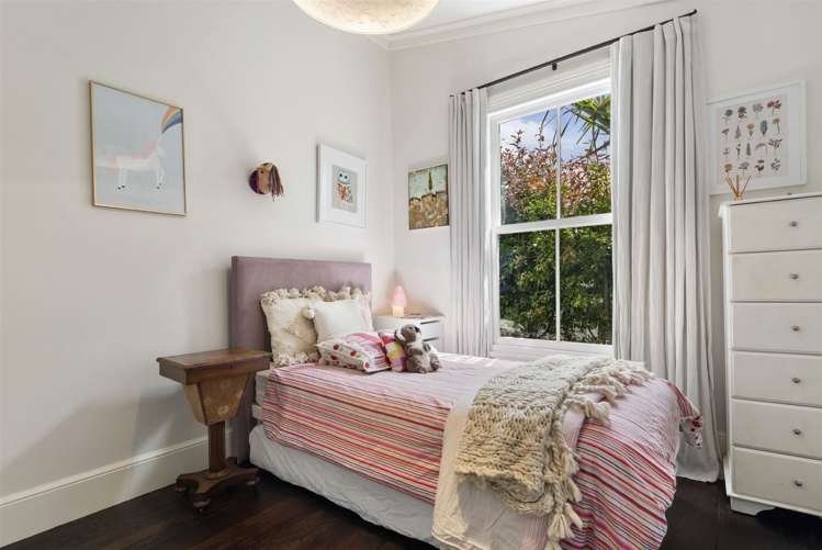 20 Hastings Parade Devonport_12