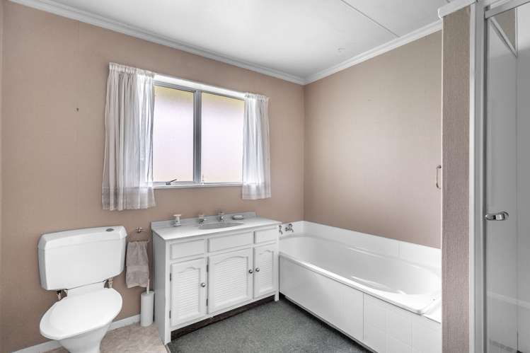 10 Steel Road West Plains_11