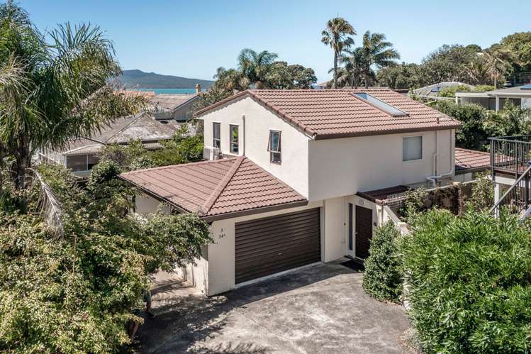 3/24a Cheltenham Road Devonport_18