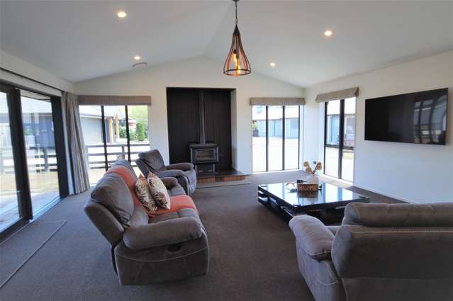 5/7 Keats Place Hanmer Springs_3