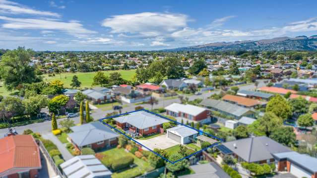 138 Warren Crescent Hillmorton_4