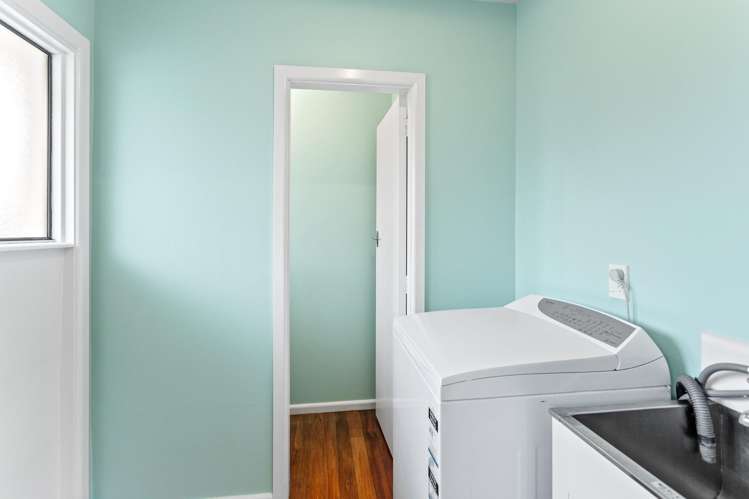 2 Ontario Place Wainoni_7