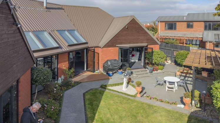 49 Oregon Place Burwood_31
