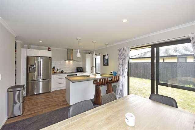 2 Tara Crescent Woodend_4