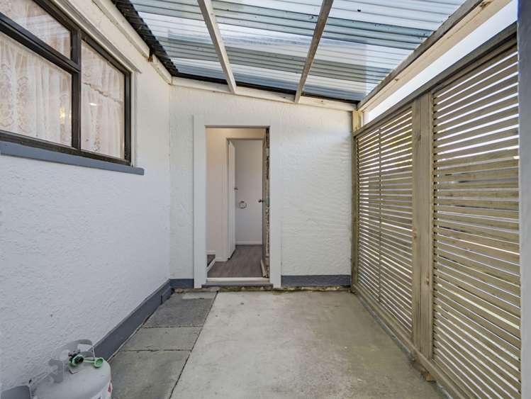 12A Phillip Street Victoria_23