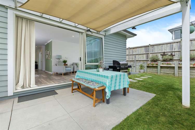 26 Couldrey Crescent Red Beach_16