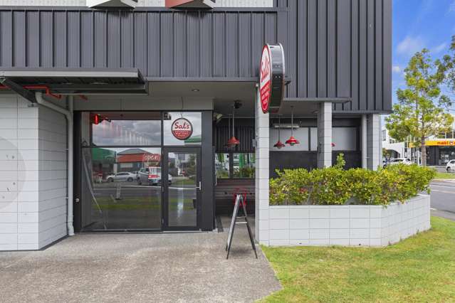 5/151 Lincoln Road Henderson_2