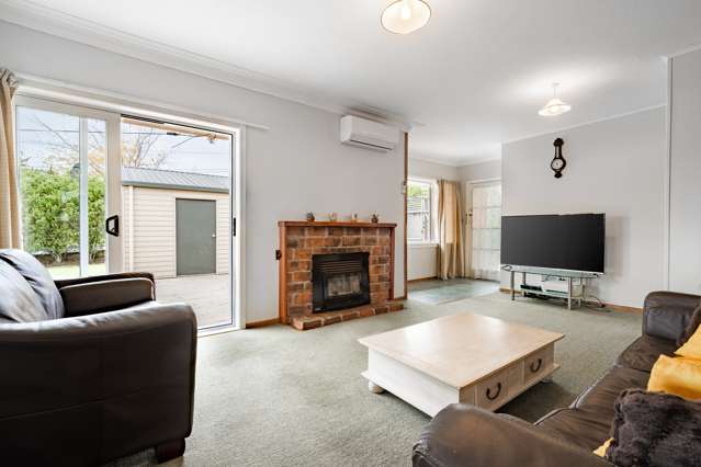 330 Glengarry Road Glen Eden_1