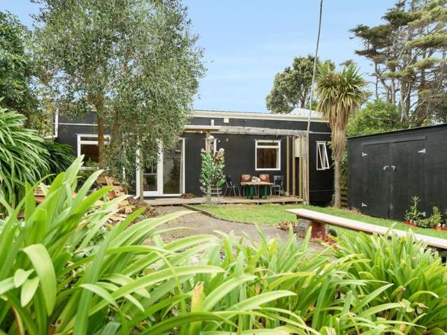 77 Wright Street Mount Cook_1