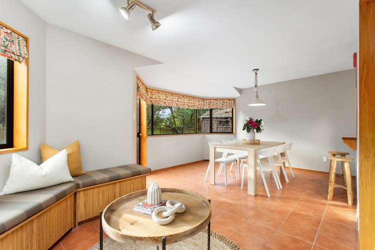 55 Lakewood Drive Burwood_9