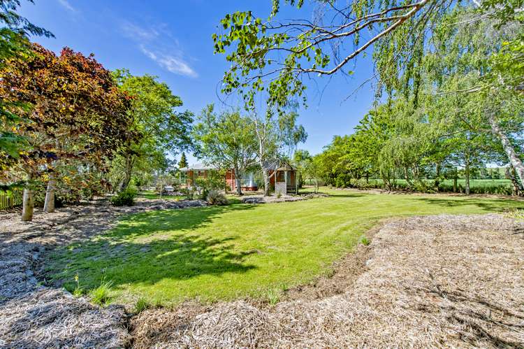 91 West Coast Road Sheffield_14