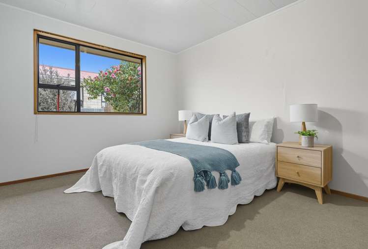 43d Law Street Caversham_13