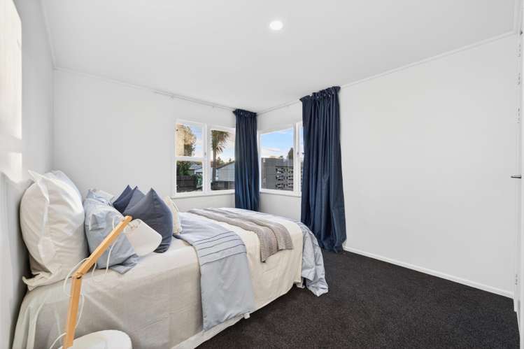 16 Fenwick Crescent Hillcrest_29